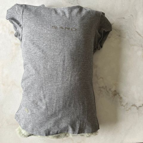 Sand og Calvin Klein t shirt