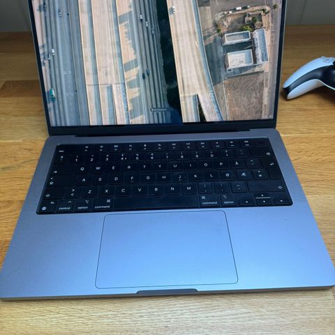 MacBook Pro 14 M1 (2021)