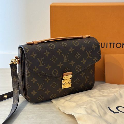 Louis Vuitton Pouchette Metis - som ny✨