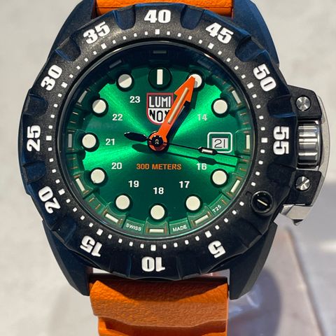 Luminox Save the sea Swiss made.  Helt strøken 50mm med bezel