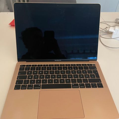 Rose gold mac book air 13 inch 128BG