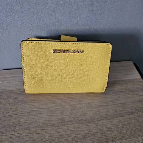 Michael kors lommebok