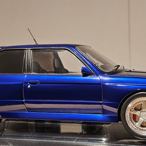 BMW M3 1:18