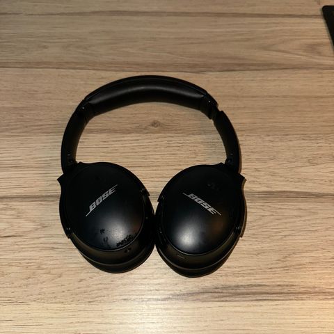 BOSE QUIETCOMFORT