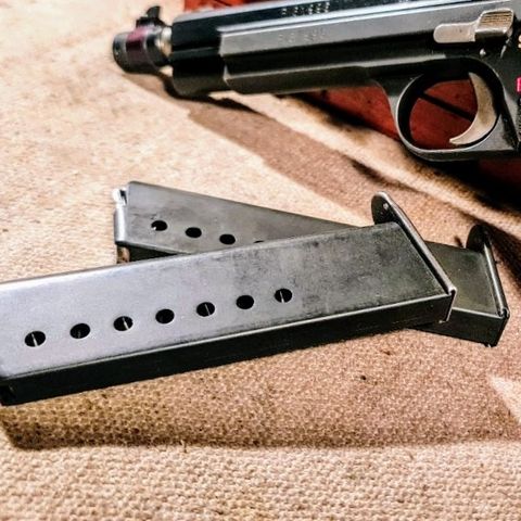 ☆☆ Kr 1000,- SIG P210 Magasin ønskes kjøpt,, ☆☆