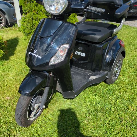 El Scooter  Evoride MR3