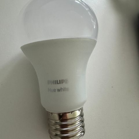 E27 Philips Hue White A60