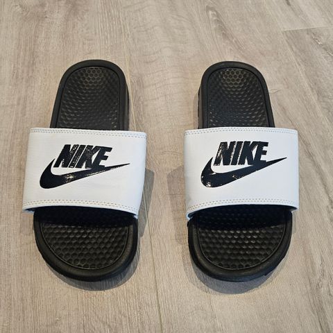 Nike Slippers