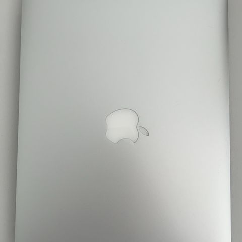 MacBook Air,  13-inch, 2017 modell