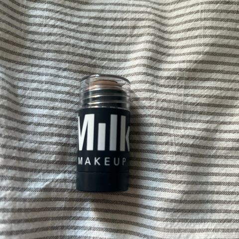 Milk makeup sculpt stick Toasted