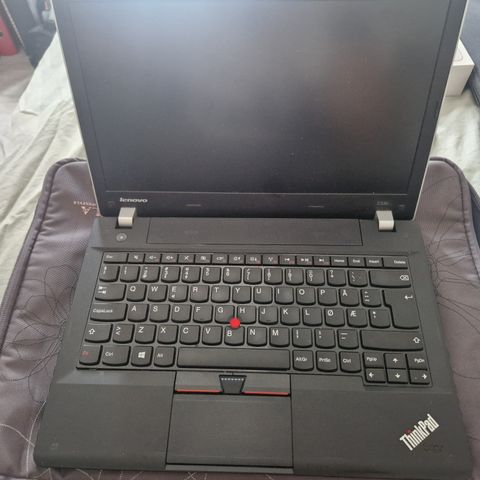 To thinkpads fra lenovo