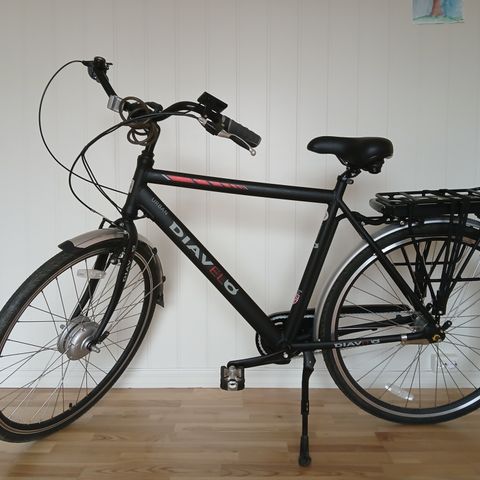 Diavelo Urban 57 cm Norwegian Edition Elsykkel