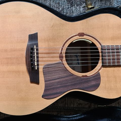 Parlor gitar liten Garrison G 4 -Canadian  Antikk over 23 år