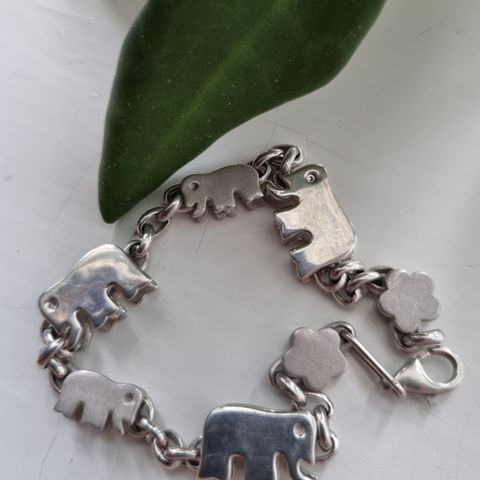 Armbånd med elefanter 925 🐘🐘🍀