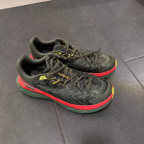 Hoka One One Tecton X Terrengsko/løpesko str 46