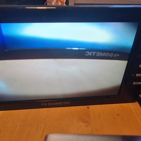 Dometic PerfectView M75L + Dometic PerfectView CAM80CM NTSC ryggekamera