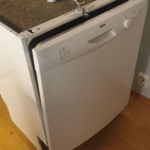 Zanussi oppvaskmaskin