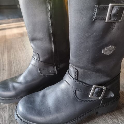 Harley Davidson boots. Str 43