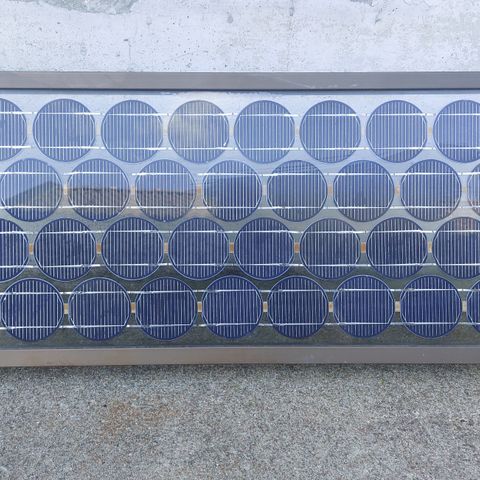 Solid solcellepanel 100W