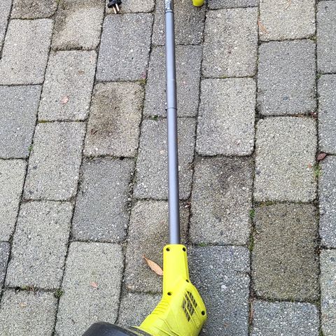 ryobi gressstrimmer