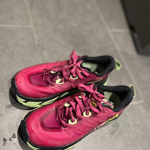 Hoka One - Mafate Speed 3- står 38 2/3