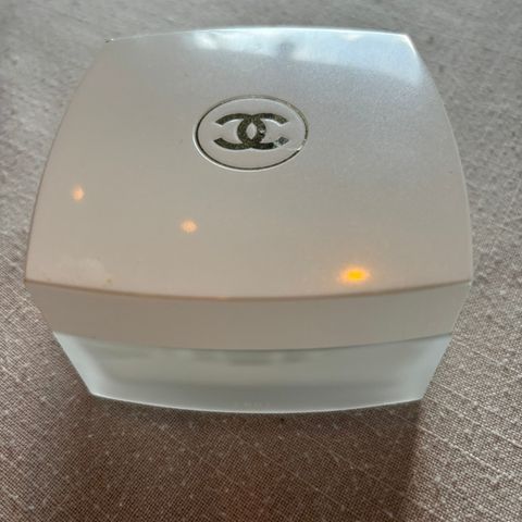 Chanel - Coco mademoiselle-Nydelig lotion og duft