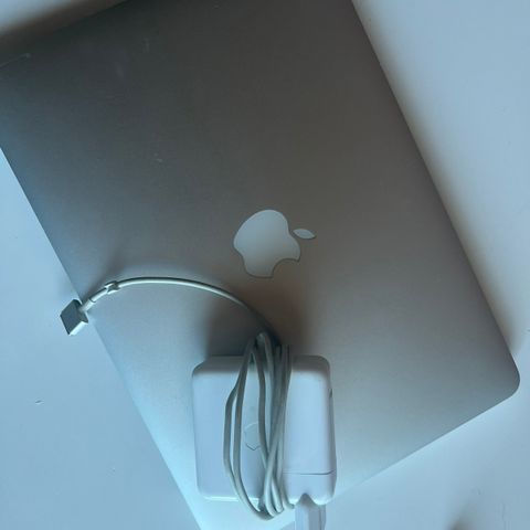 Veldig lite brukt MacBook Pro late 2013