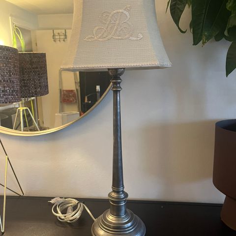 Lene Bjerre lampe 60 cm høy