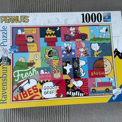 Ny forseglet Ravensburger Peanuts puzzle 1000biter