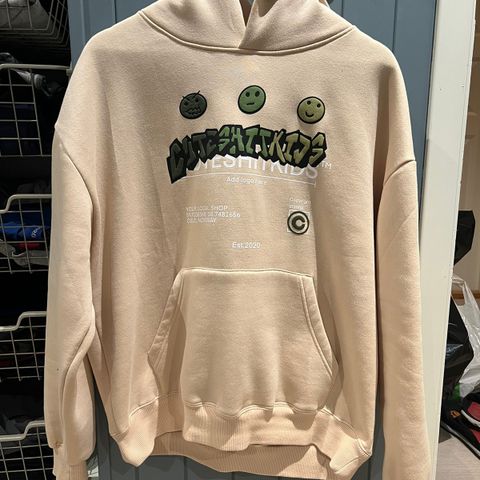 CUTESHITKIDS HOODIE BEGIE