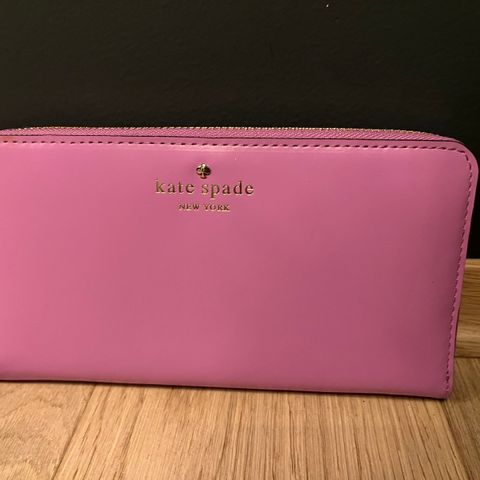 KATE SPADE CLUTCH - NY