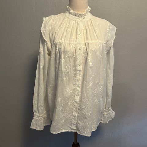 MissMaya large dame bluse skjorte topp offwhite mandarin krage og broderier ny