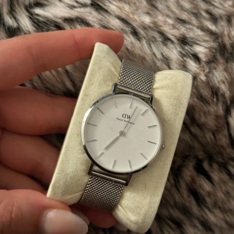 DANIEL WELLINGTON SØLVKLOKKE