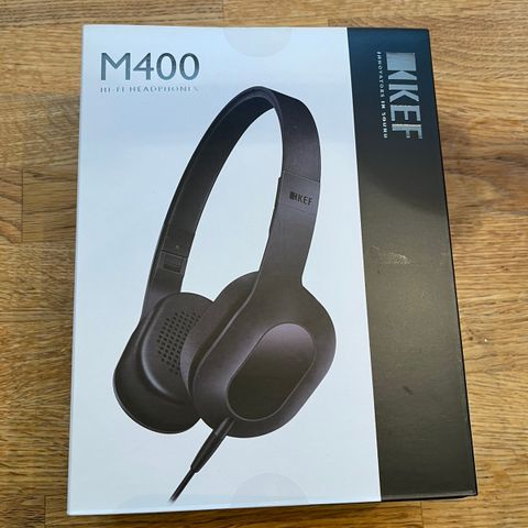 KEF M400 Hi-Fi headphones