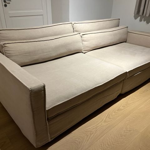 Bolia sofa i linstoff.