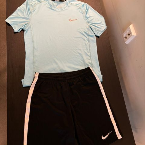 Nike treningssett str M