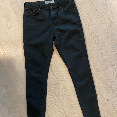 TopShop Moto Leigh jeans. W30, L30