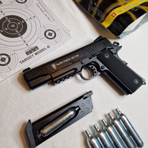 Strøken Elite Focre 1911 Tac GBB Softgun pistol, 6mm pakke