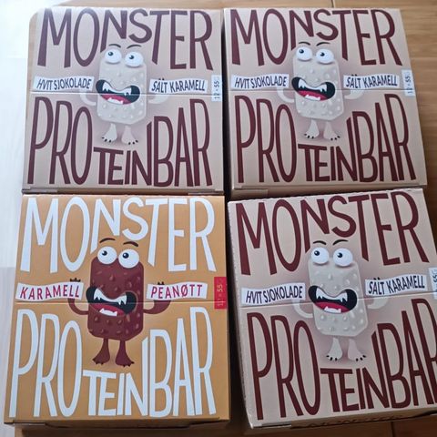 Monster Premium Protein Bar (24 stk) med 22gr av protein - 15kr per bar