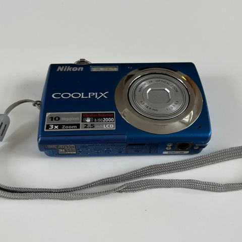 Nikon COOLPIX S220 med lader, original eske, veske og tilbehør