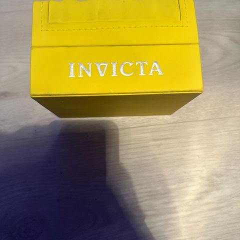 INVICTA SEA HUNTER