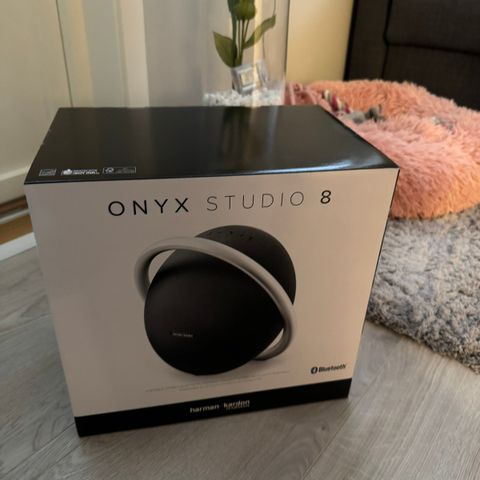 Onyx studio 8