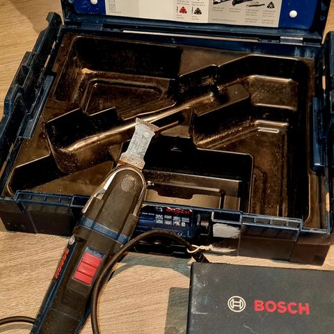 BOSCH GOP 300 SCE PROFESSIONAL