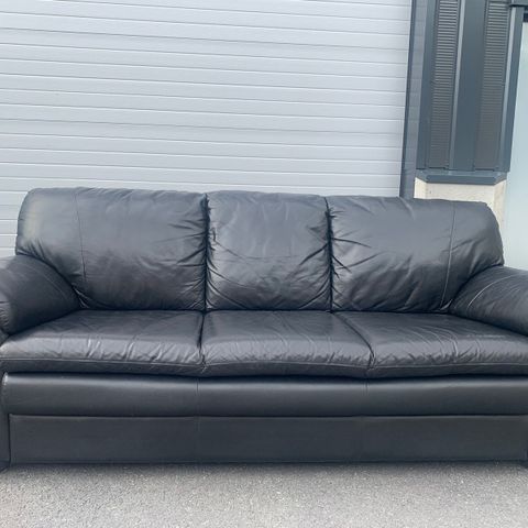 3 seter skinn sofa