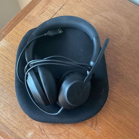 Jabra Evolve 2 med USB