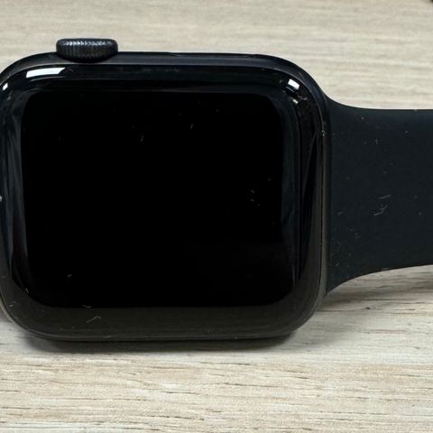 Apple Watch series 6 44 mm.