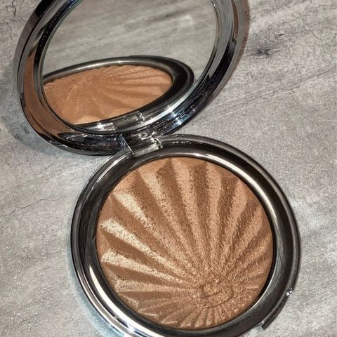 Sisley Phyto-Touche illusion Sun Glow Bronzing Gel Powder