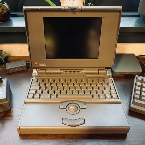 Macintosh Powerbook 180C