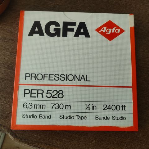 AGFA / Gentle Giant - Octopus / 2 spor 15 ips