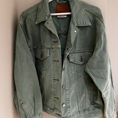 Levi’s Trucker jacket